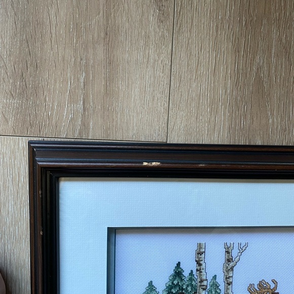 Vintage needlepoint crewel deer buck & doe professionally framed forest cabin - Picture 4 of 9